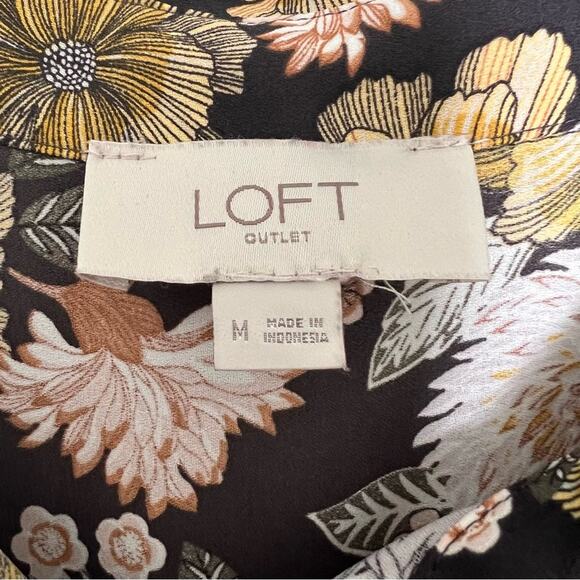 Loft Outlet Floral Patterned Button Front Shirt Size M - Picture 2 of 7